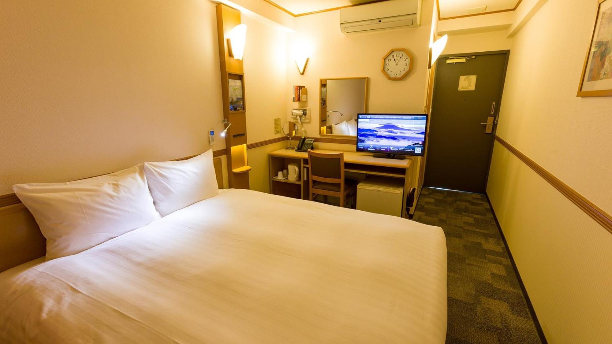 Toyoko Inn Tokyo Ikebukuro Kita-Guchi No.1 Quarto foto